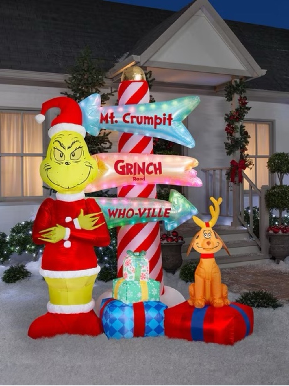 Dr. Seuss 7.5' Pre-Lit Grinch Airblown